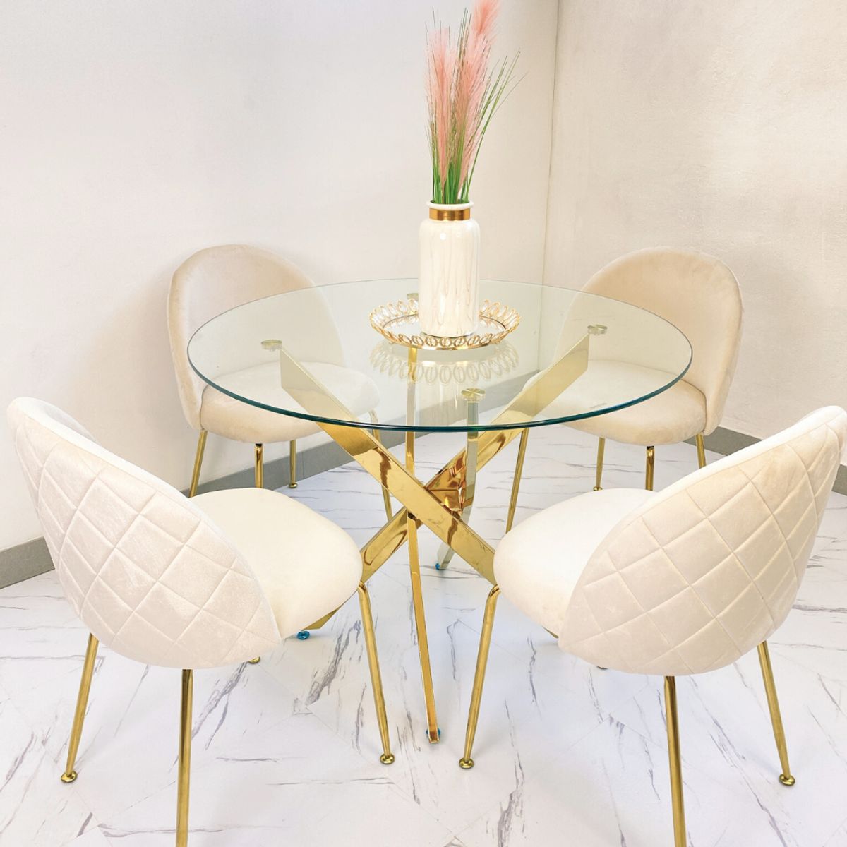 GENERICO - Juego de Comedor 4 sillas Redondo Dubai Dorado 100x100x75