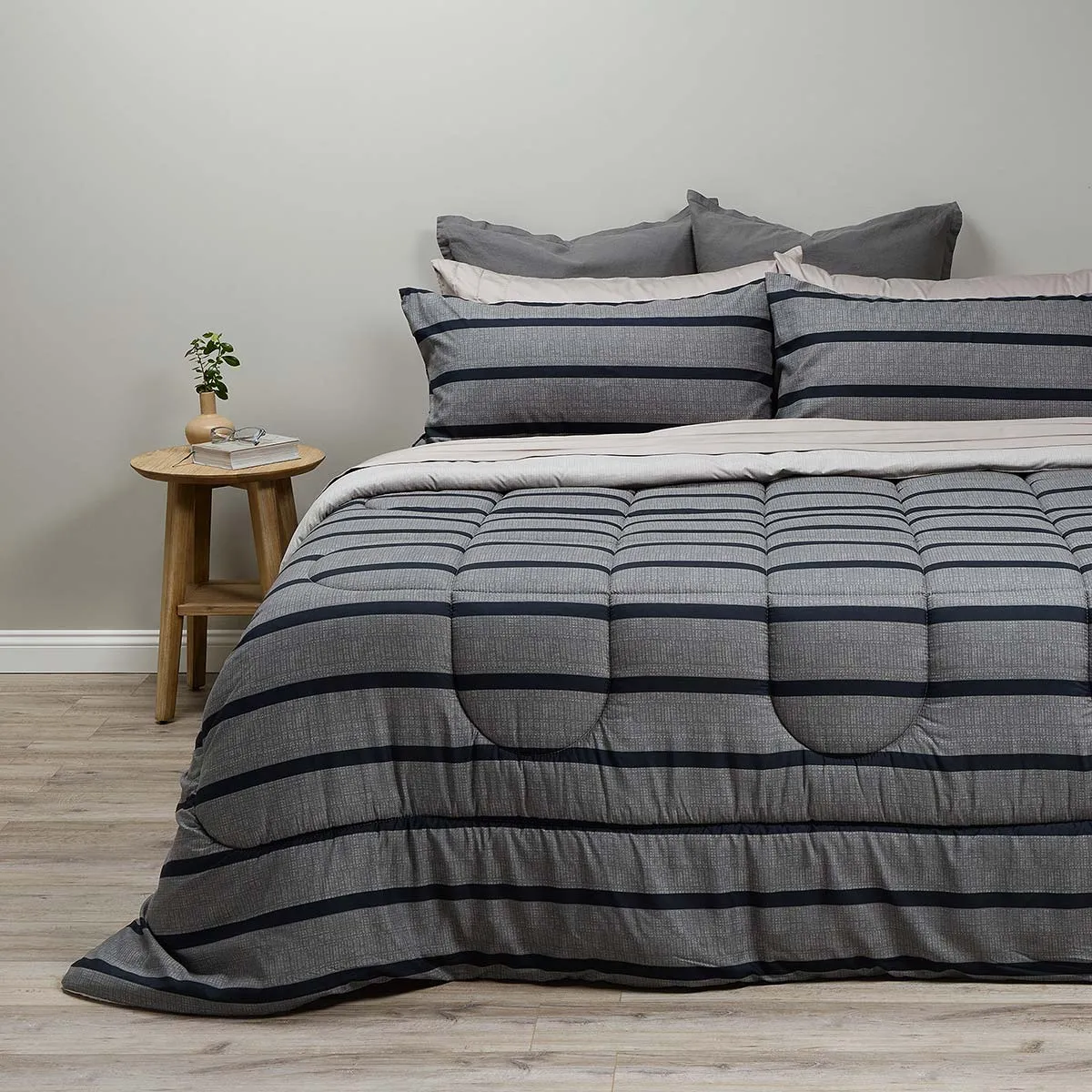 ROSEN - Plumón Soft Touch Alonso Black 2 Plazas