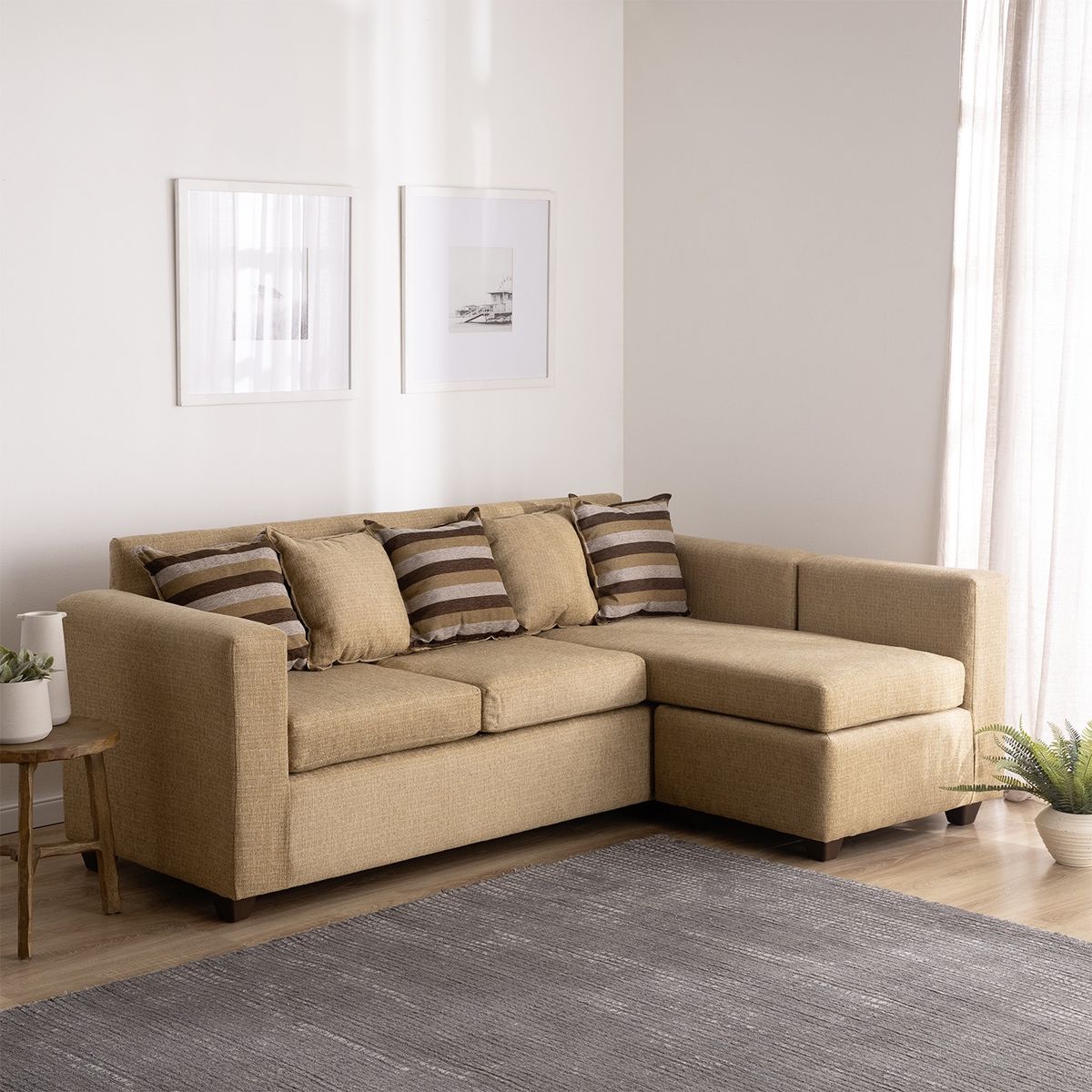 MUEBLES MPR - Seccional Jazmin 31 Chenille Mostaza