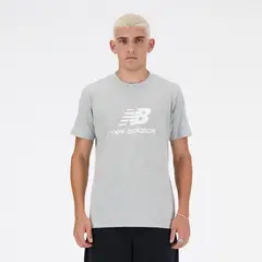NEW BALANCE - Polera Hombre Sport Essentials Gris