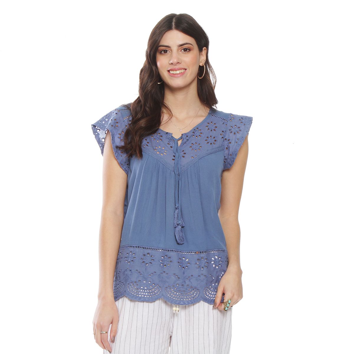 WADOS - BLUSA MANGA CORTA CON BRODERY EN MANGA ESCOTE Y RUEDO ESCOTE REDONDO