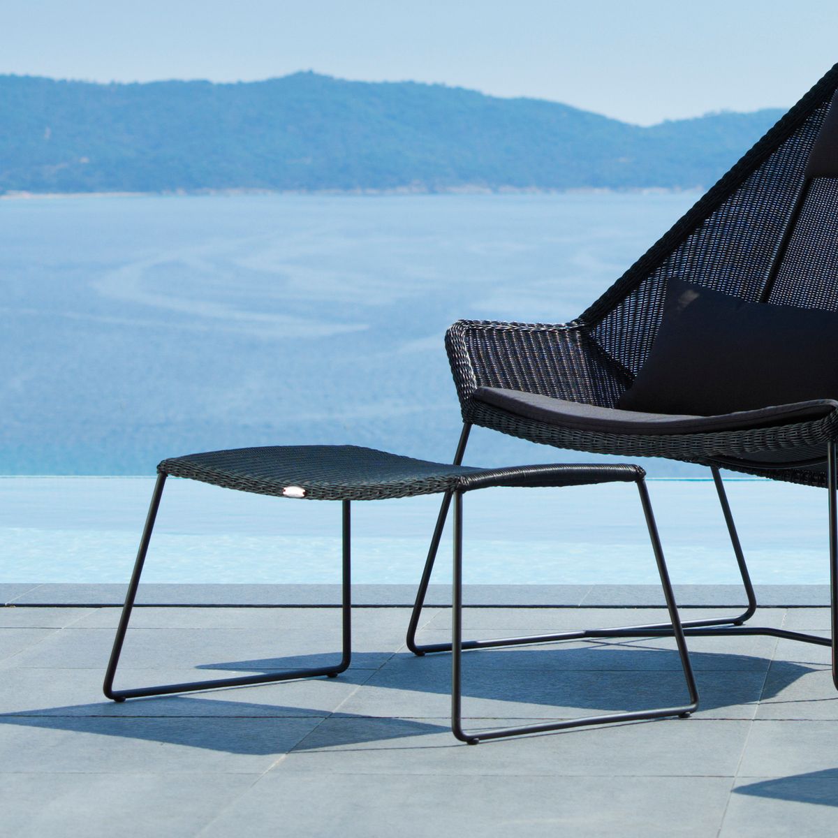 AMERITEX - Puff Terraza Breeze Negro