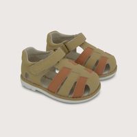 Sandalia primeros pasos café de niño