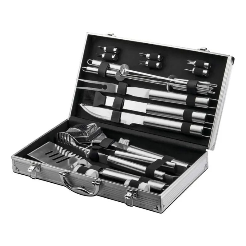 MOVI - MALETA DE LUJO CON SET PARRILLERO DE 18 PIEZAS ACERO INOX