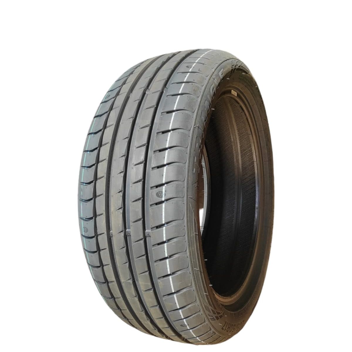 TRIANGLE - Neumático 21550R17 Direccional TH202 95Y  TL Triangle