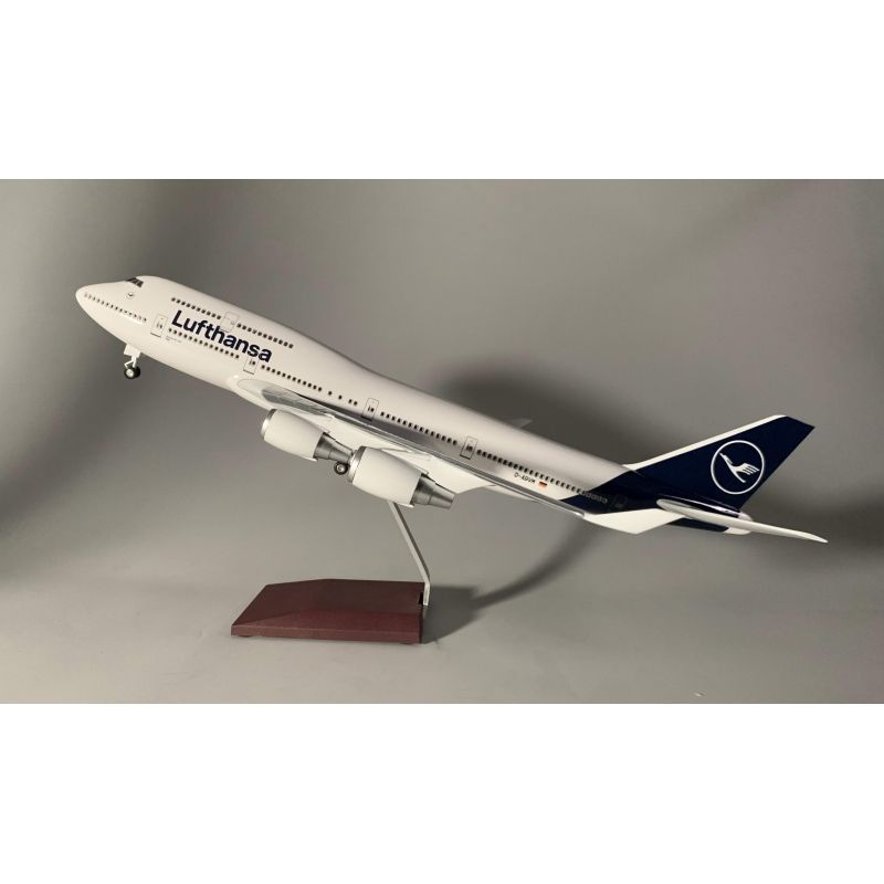 GENERICO - AIRPLANE BOEING 747-400 LUFTHANSA 47CM
