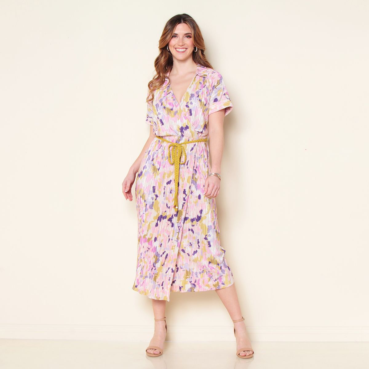 WADOS - VESTIDO PLISADO MANGA CORTA ESTAMPADO ESCOTE V CON LAZO EN CINTURA