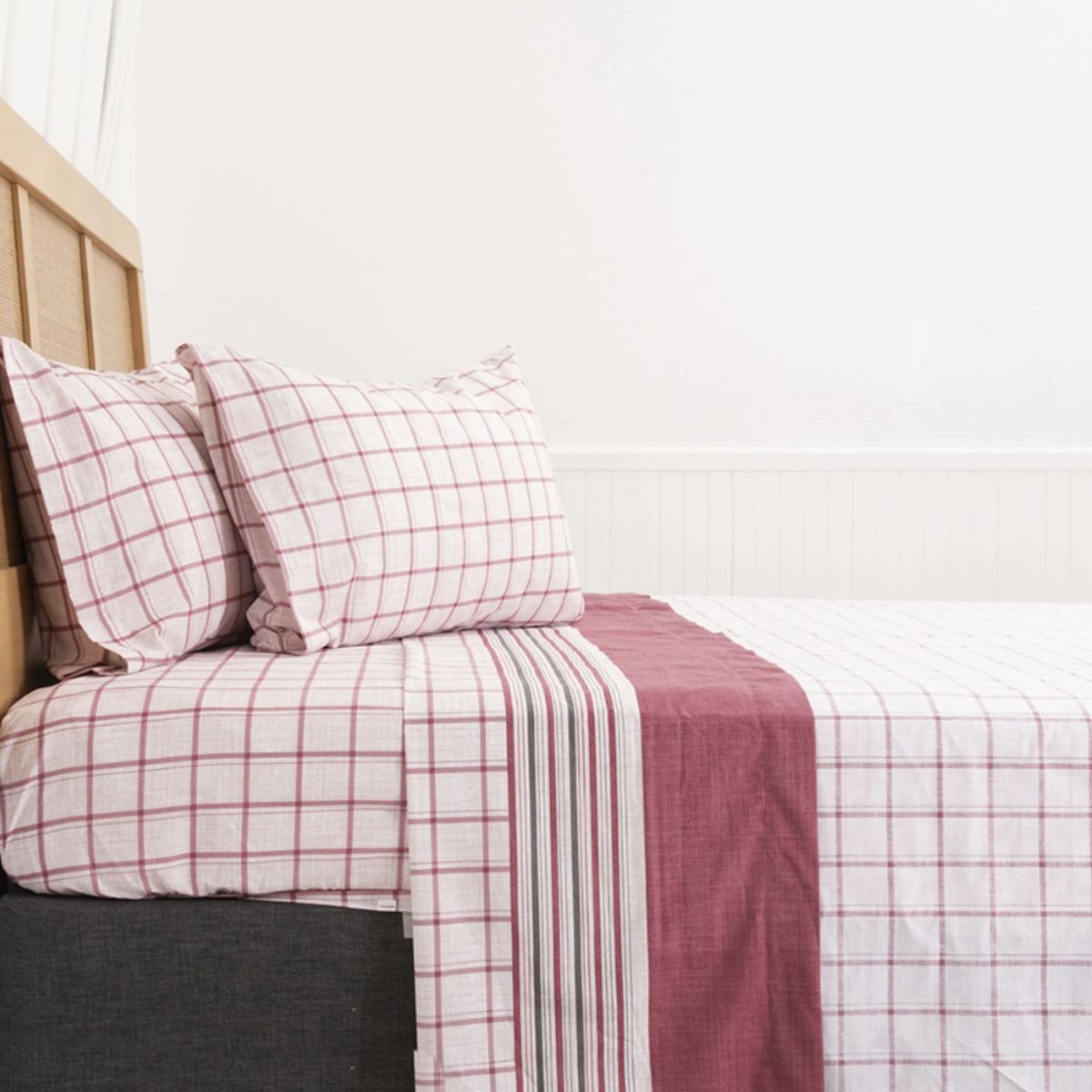 MASHINI - Sabanas 2 Plaza 144 Hilos Marca Mashini Tartan