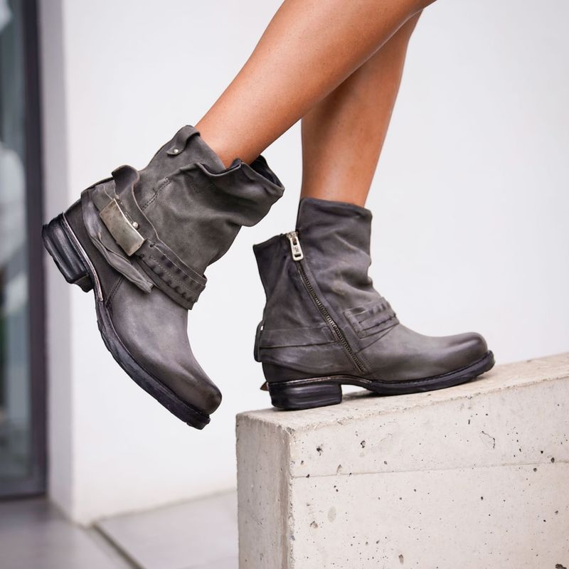 AS 98 - BOTIN MUJER AC SMOKE AS98