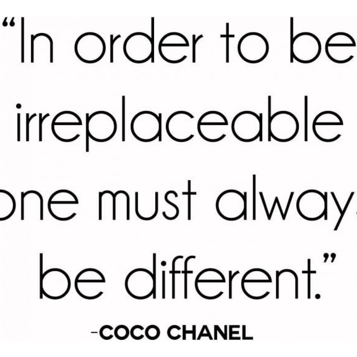 GENERICO - Decomural Always Be Different Chanel Fashion WS-43916