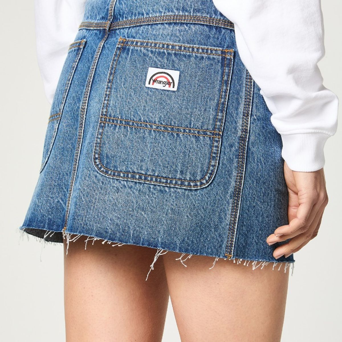 WRANGLER - Falda Mujer Carpenter Mini Skirt  Sky Blue