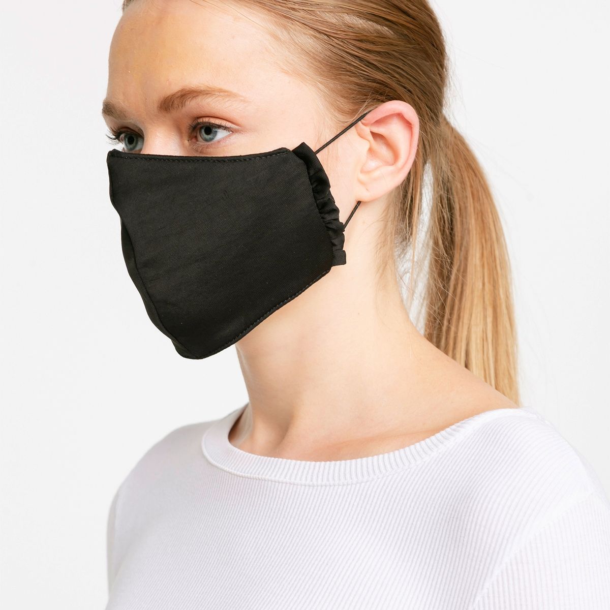 BASEMENT - Mascarilla Mujer Basement