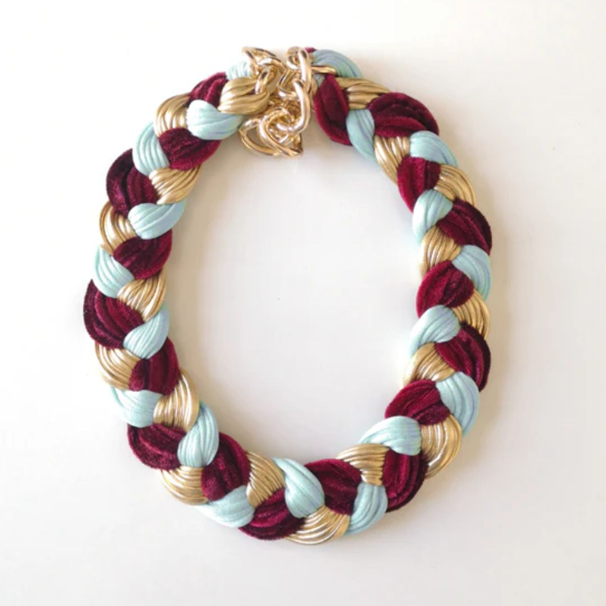 MARIA LA BIYUX - Maria La Biyux Collar Red Velvet Queen