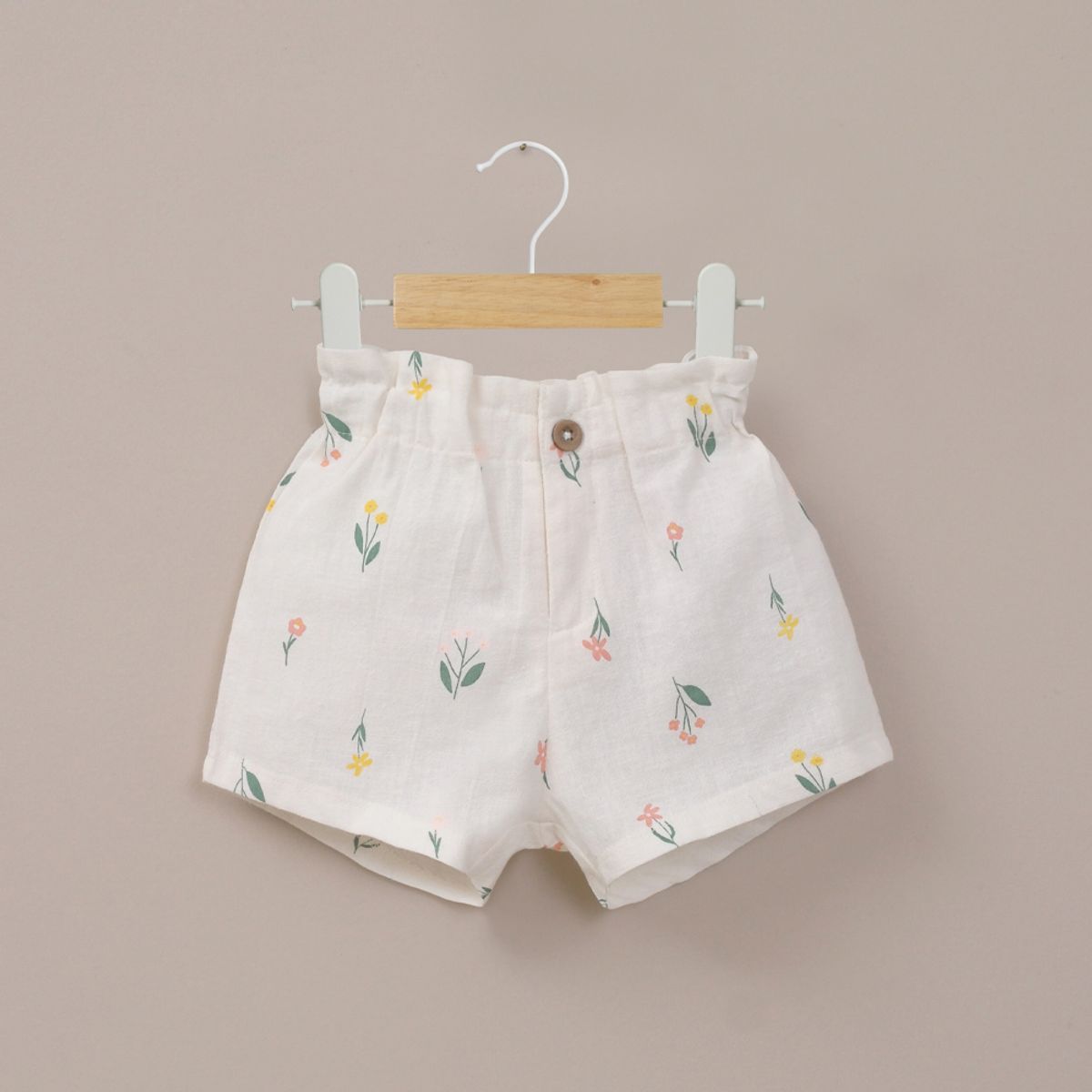 OPALINE - Short crema estampado de niña