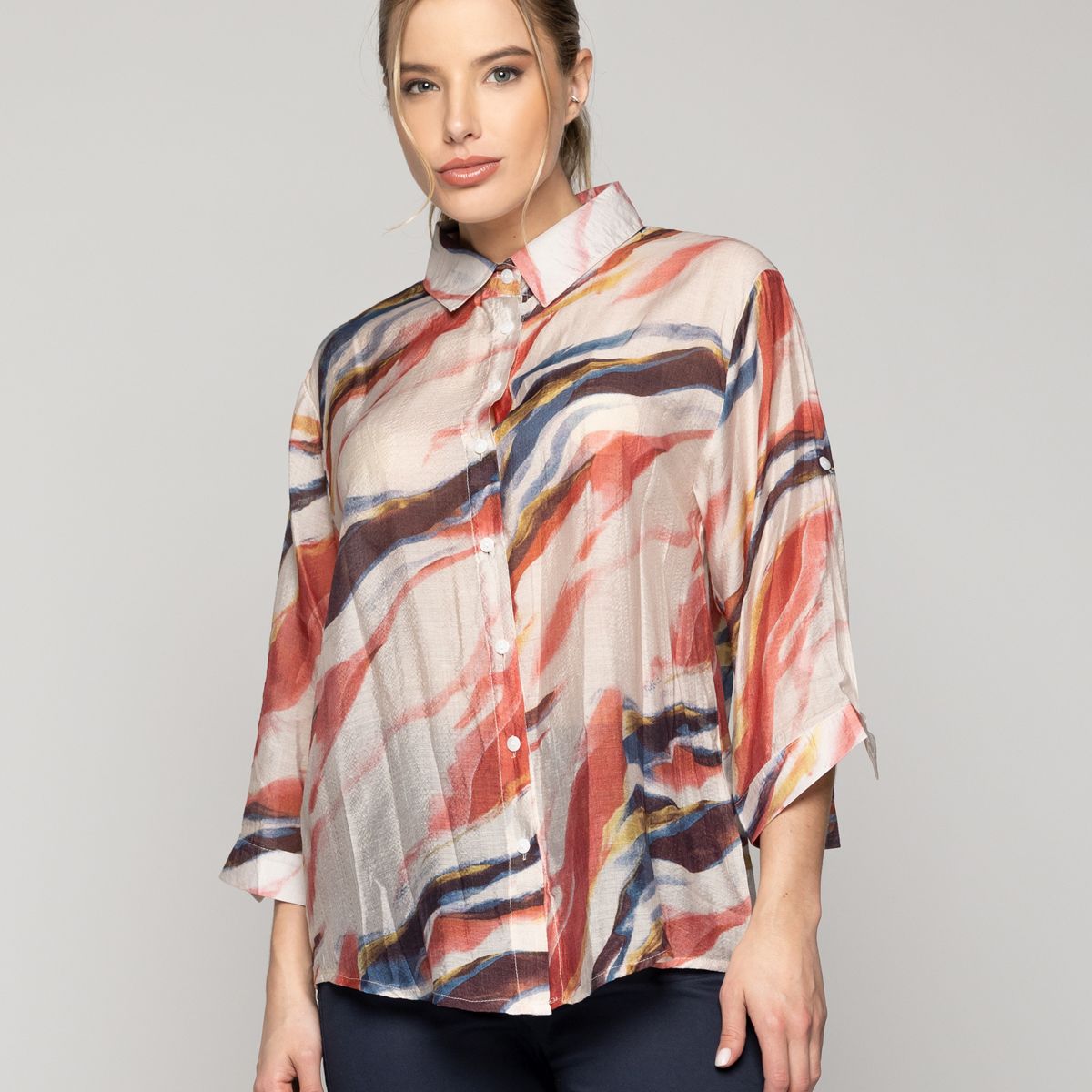 LINEATRE - Blusa Mujer Bellinda Manga 3/4 Diseño Abstracto Coral Lineatre