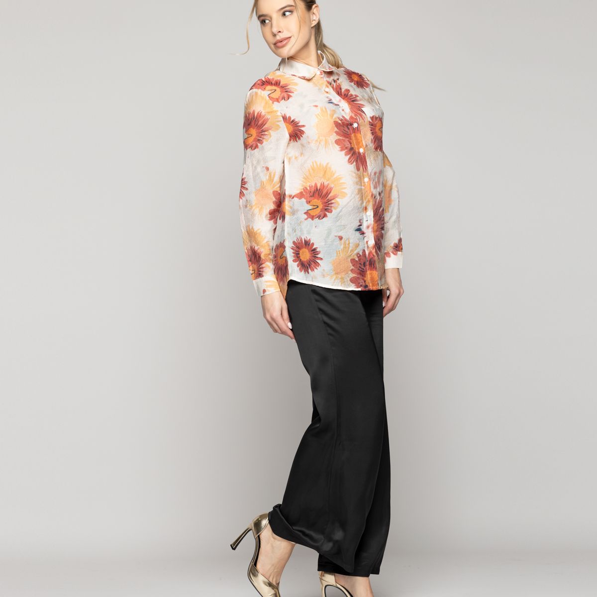 LINEATRE - Blusa Mujer Brigitte Manga Larga Con Diseño Flores Naranja Coral Lineatre