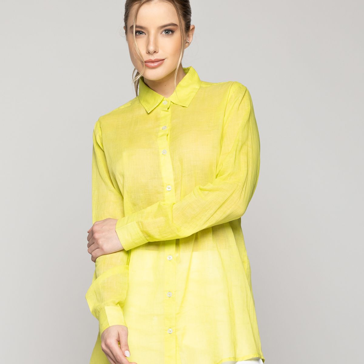 LINEATRE - Blusa Mujer Belisa Básica Tela Ligera Amarilla Lineatre