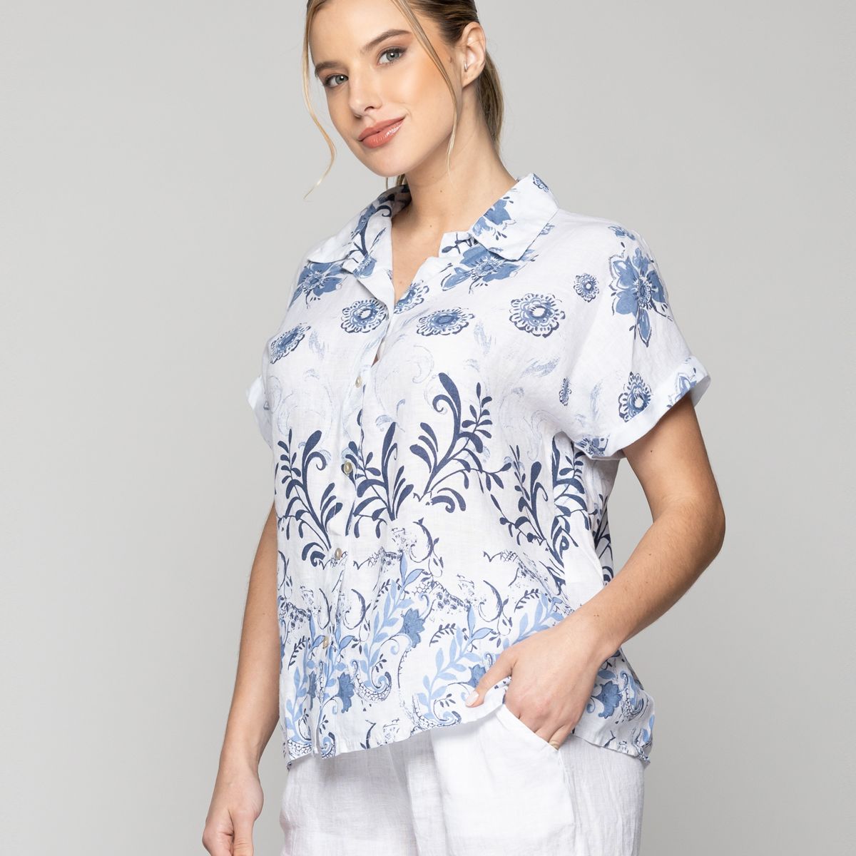 LINEATRE - Blusa Mujer Benedicta De Lino Manga Corta Con Diseño Azul Y Blanco Lineatre