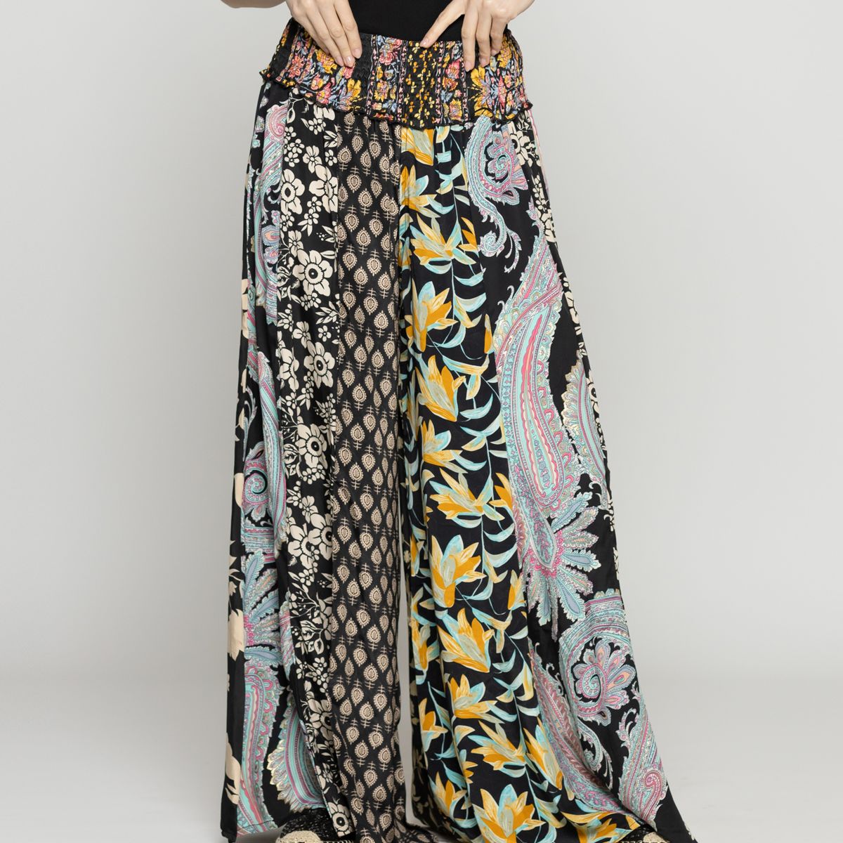 LINEATRE - Pantalón Mujer Palazzo Palmira Estampados Multiprint Tipo Parche Negro Lineatre