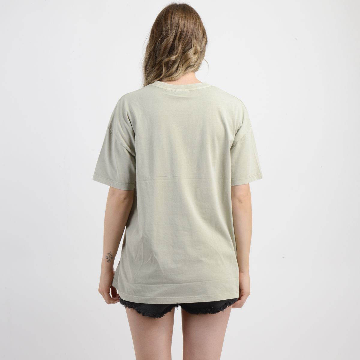 O'NEILL - POLERA MANGA CORTA BE NICE BEIGE