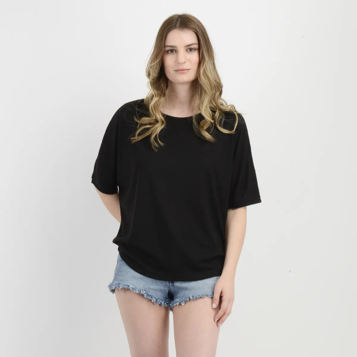O'NEILL - POLERA MANGA CORTA LINDY NEGRO