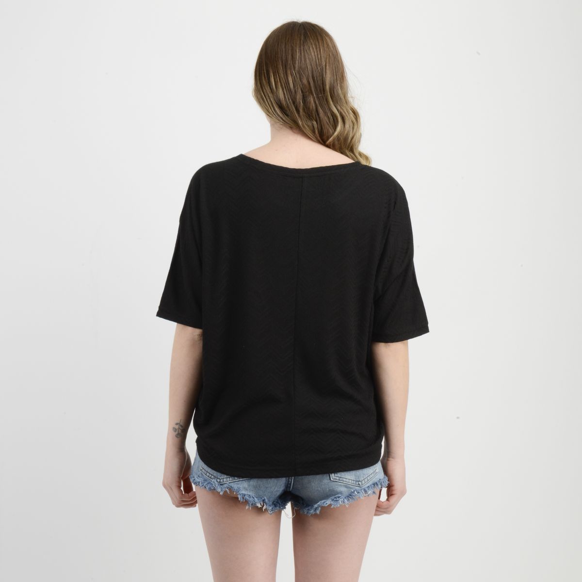 O'NEILL - POLERA MANGA CORTA LINDY NEGRO