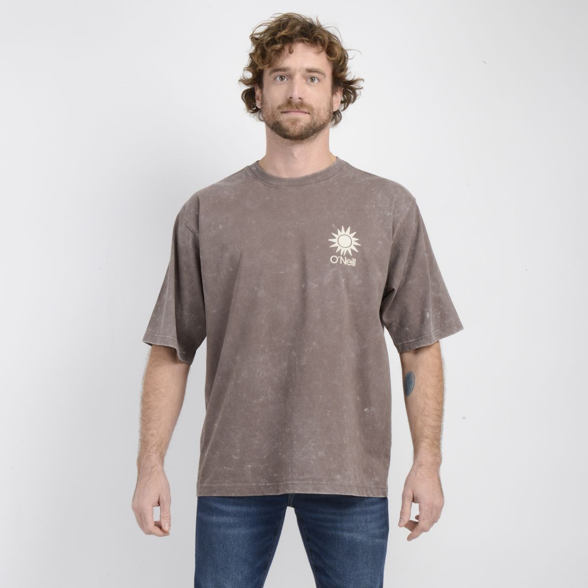 O'NEILL - POLERA MANGA CORTA OVERSIZE BLOCK CAFÉ