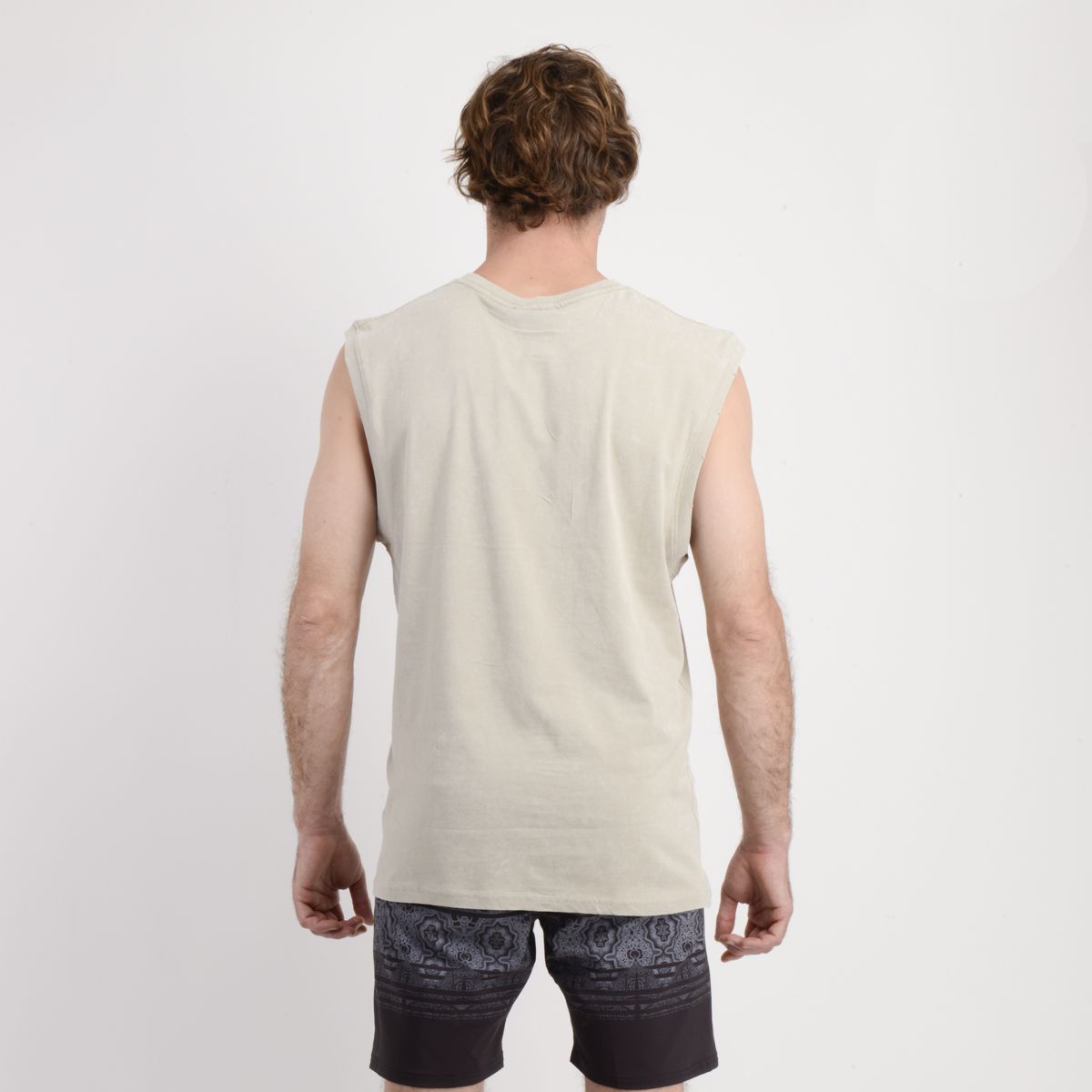 O'NEILL - POLERA SIN MANGAS ENDLESS BEIGE