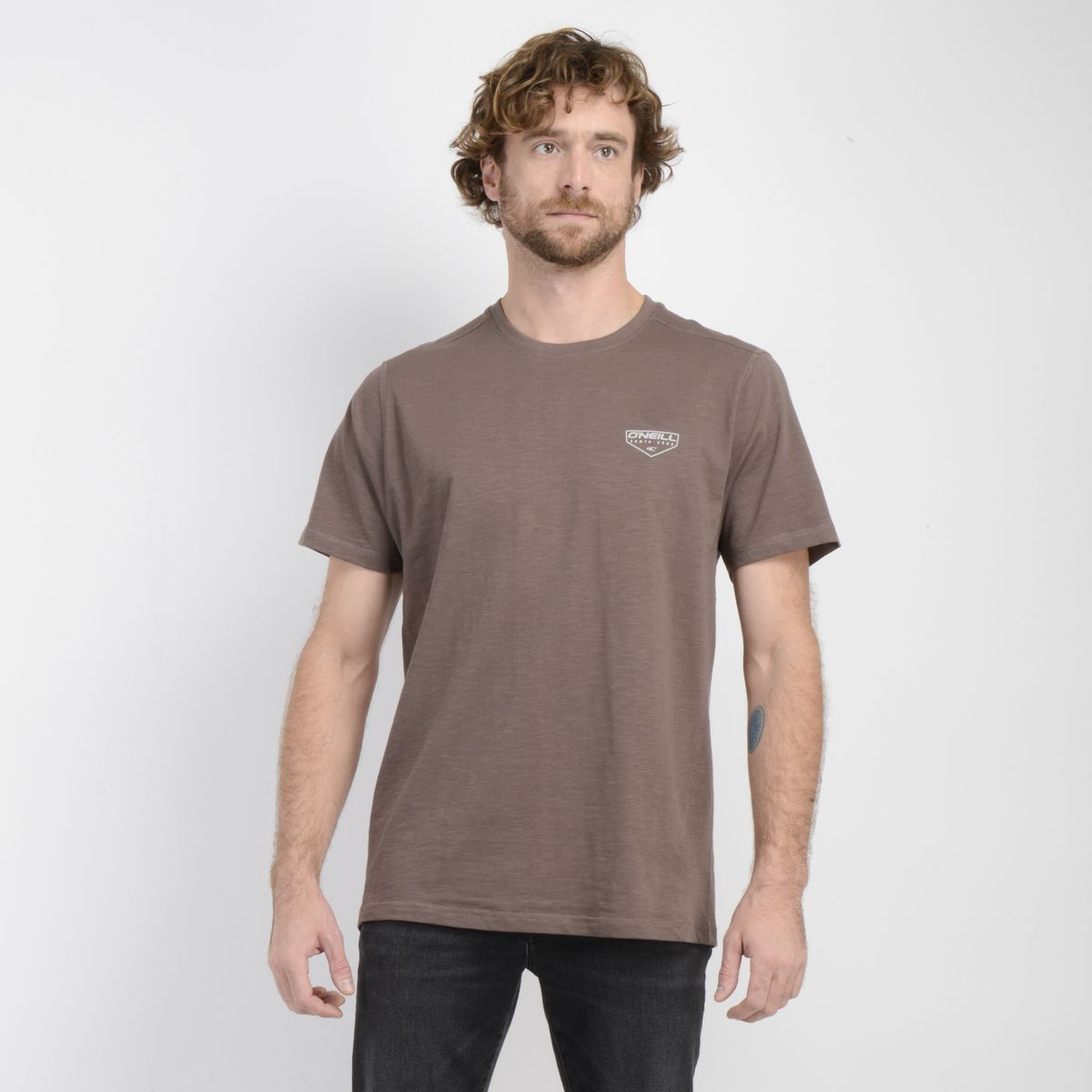 O'NEILL - POLERA MANGA CORTA RESERVE CAFÉ