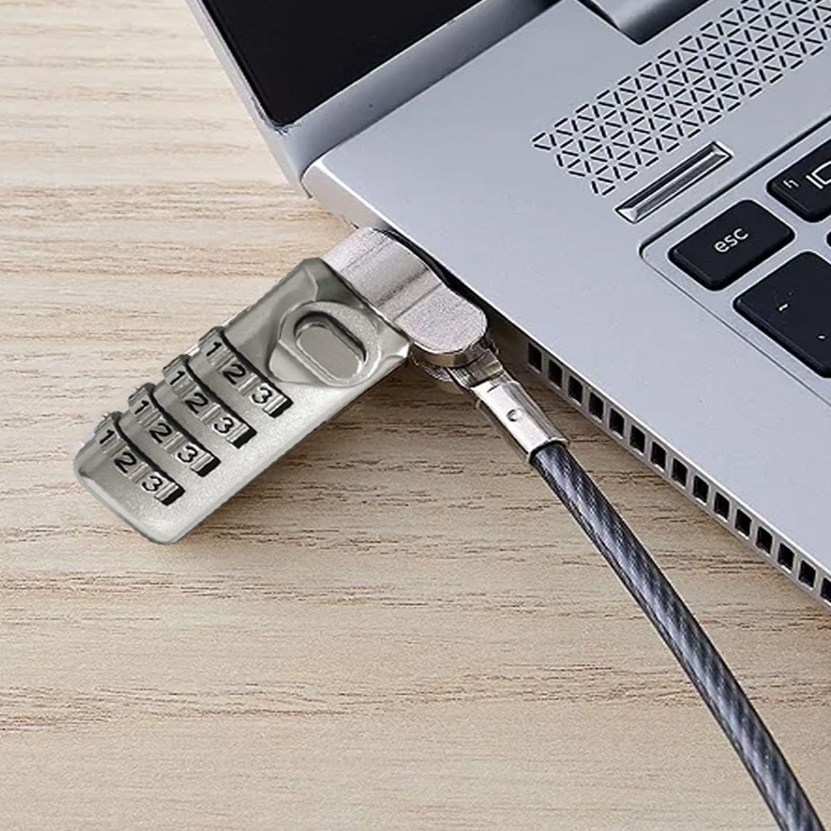 GENERICO - CANDADO DE SEGURIDAD PARA NOTEBOOK NANO SLOT CON CLAVE