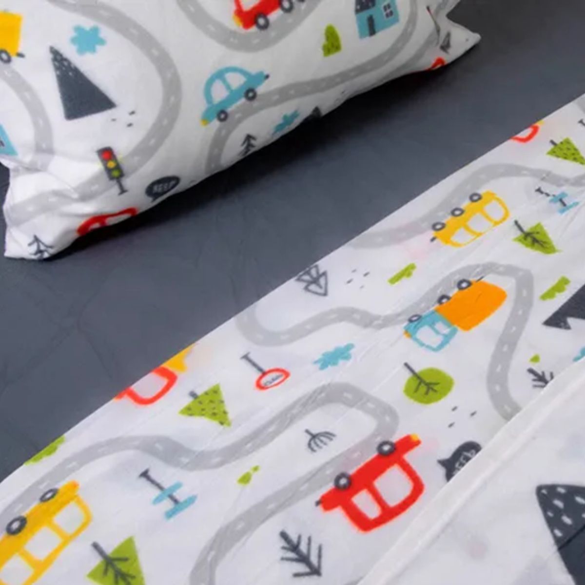 GENERICO - Sabana polar infantil autos 15 plazas doral