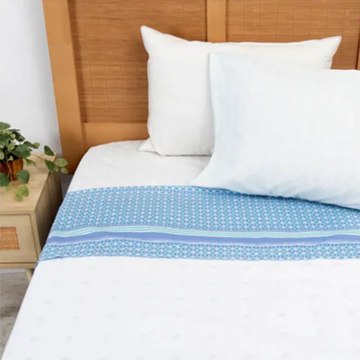 GENERICO - Sabanas Mashini 15 plaza 180 hilos color blanco agua