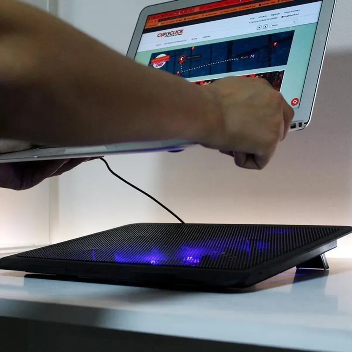 GENERICO - Base Notebook Ventilador Bass Enfriador Notebook Accesorios