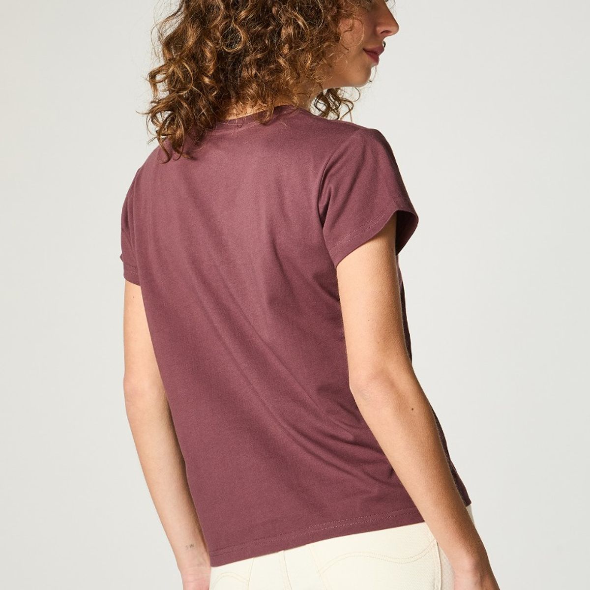 LEE - Polera Mujer Relaxed Neck Burgundy