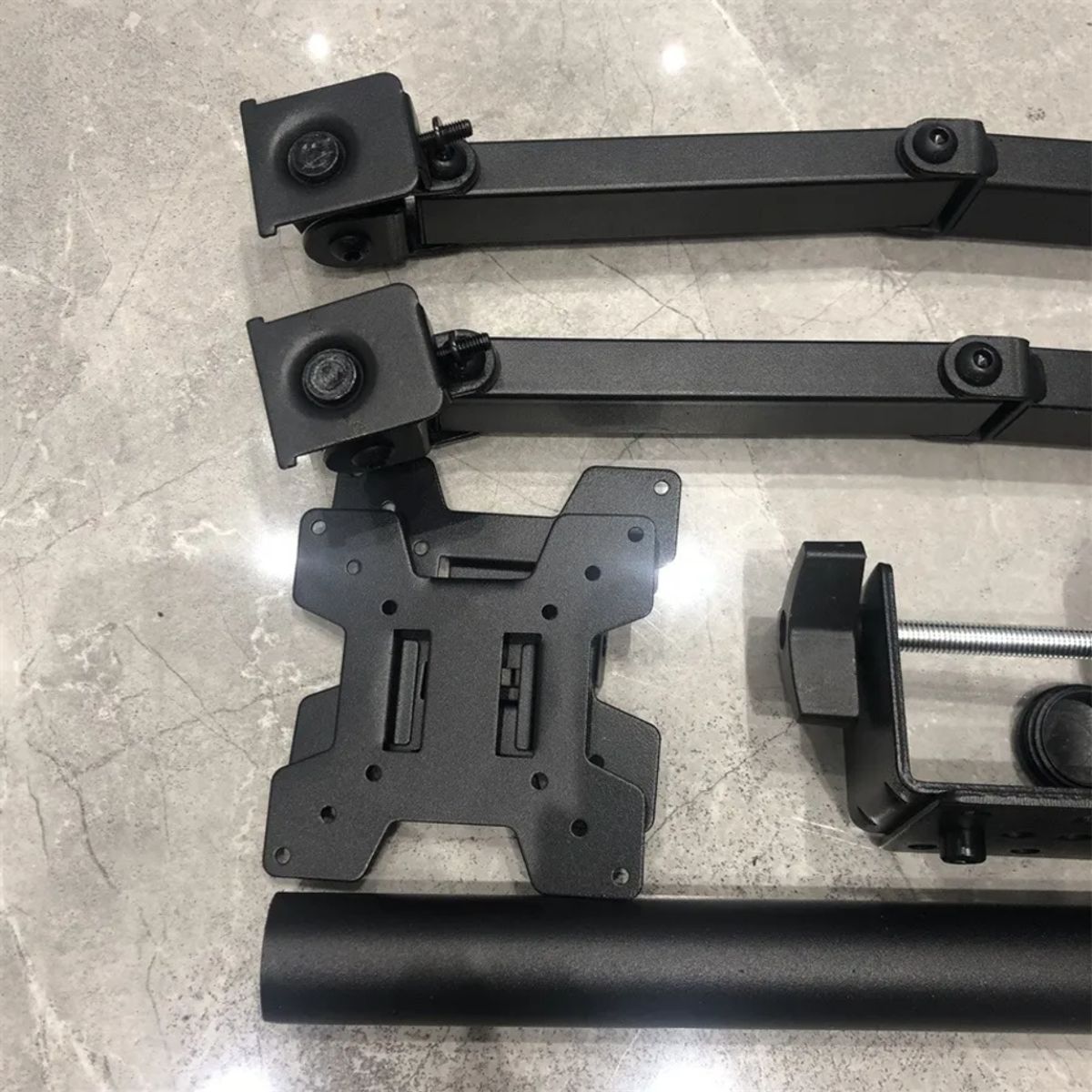 GENERICO - Soporte Doble Brazo Para Monitores Escritorio Base