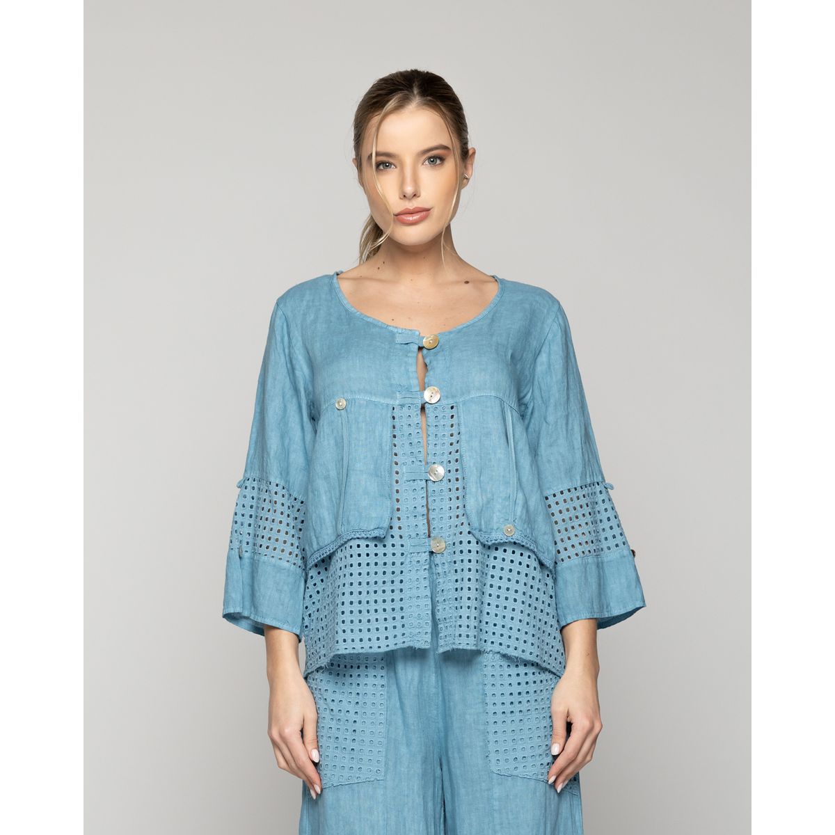 LINEATRE - Chaqueta Mujer Celestina De Lino Con Botones Y Detalles Calados Azul Lineatre