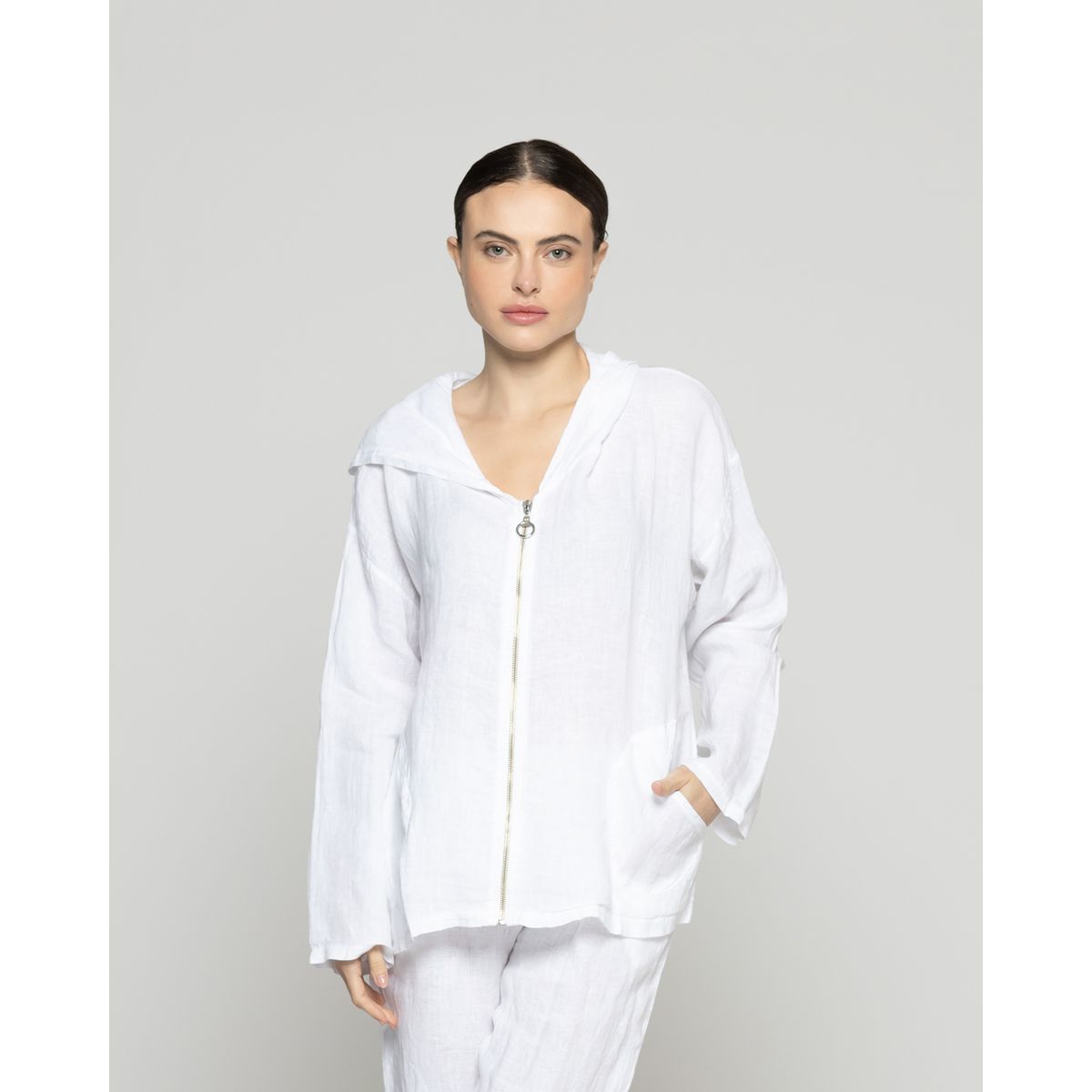 LINEATRE - Chaqueta Mujer Cristina De Lino Con Cierre Y Gorro Blanca Lineatre