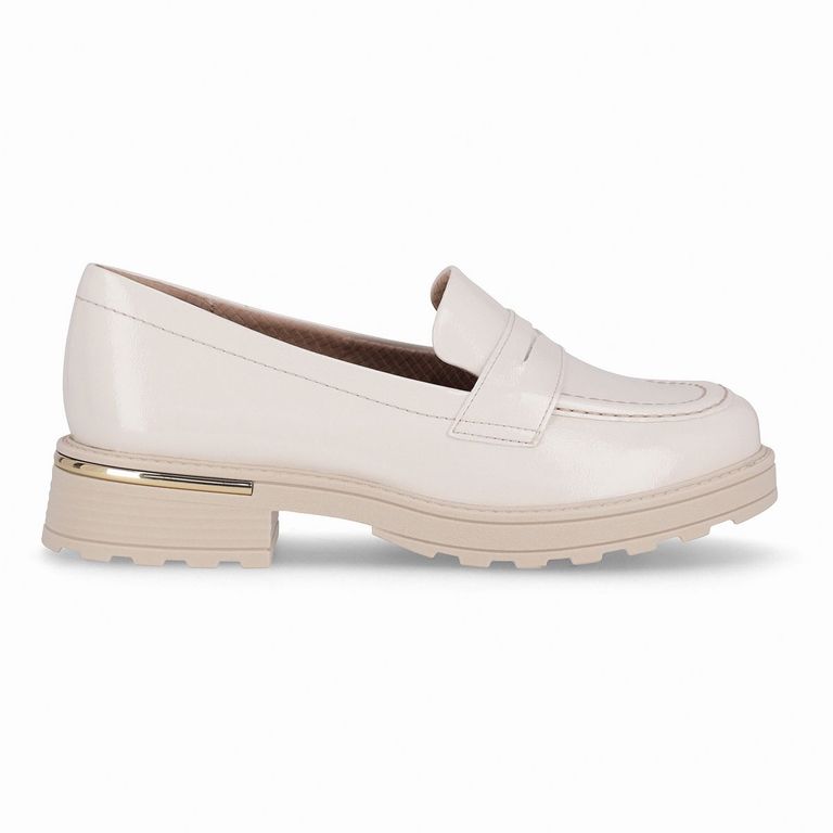 Mocasín Mujer Crema/Charol Gisa