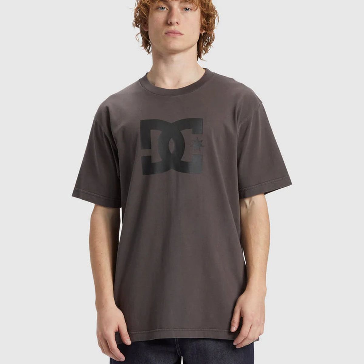 DC SHOES - Polera Hombre Star Pigment Dye Hss Negro DC