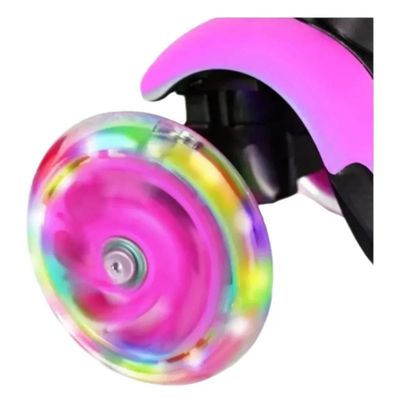 Imagen 2 del producto Scooter 3 en 1 Monopatin Y Ruedas Con Luces Rosado