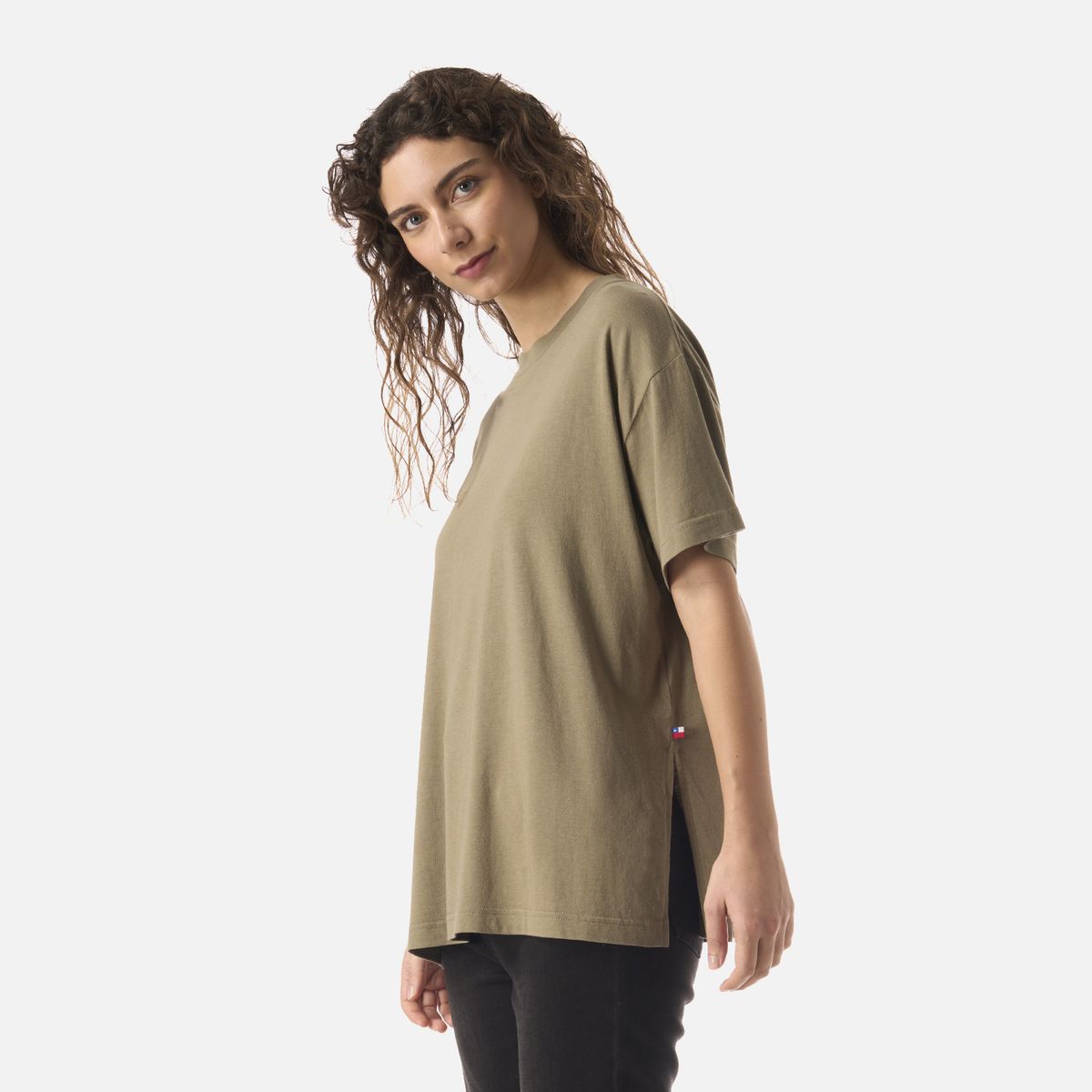 HAKA HONU - Polera Mujer Mamboo Verde Oliva Haka Honu
