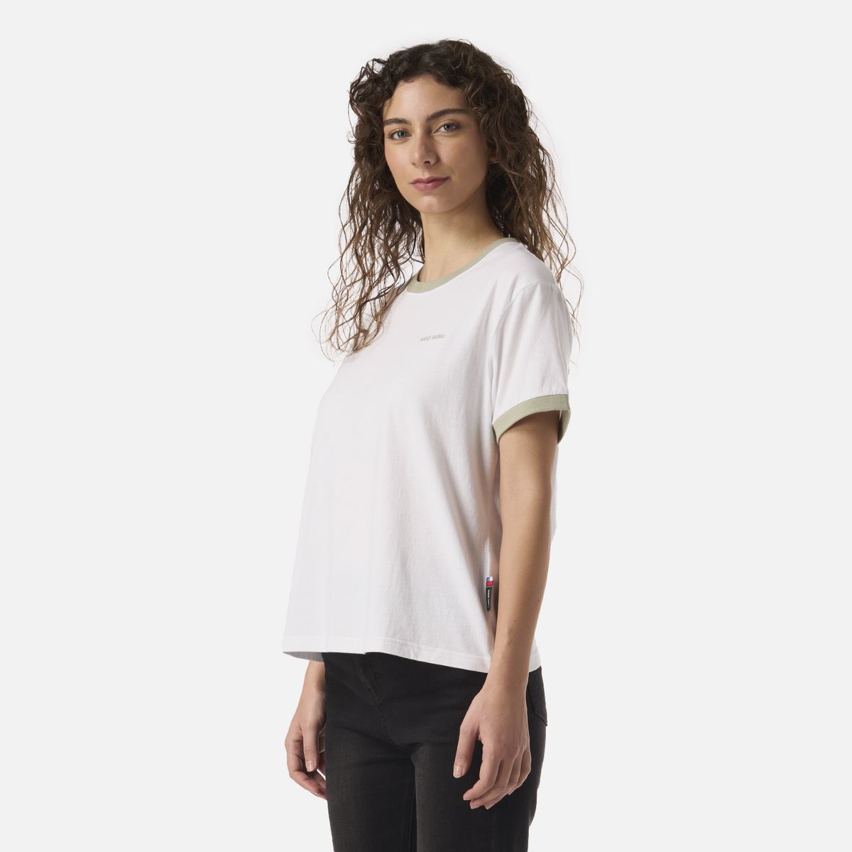 HAKA HONU - Polera Mujer Cosas Extranas Blanco Haka Honu