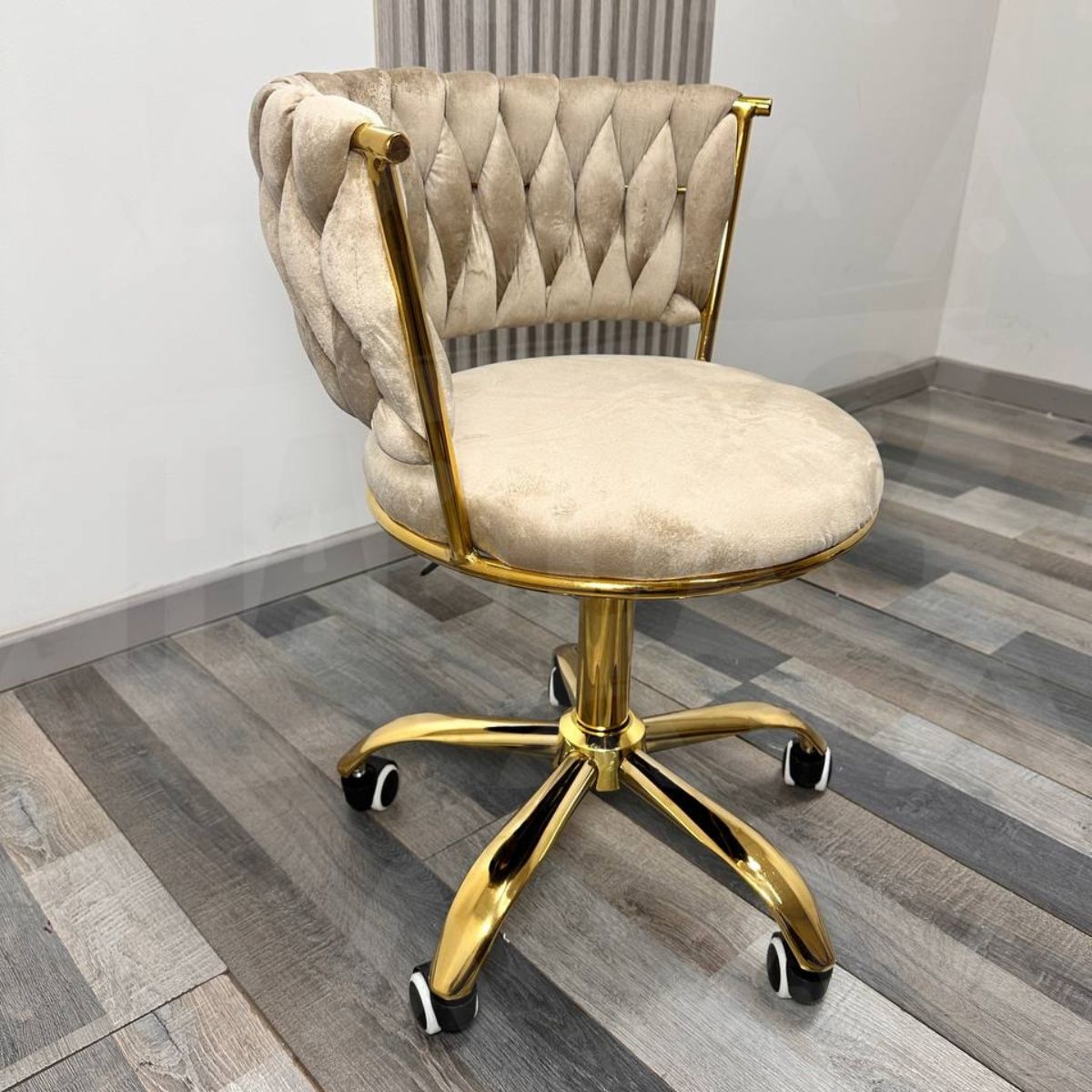 HABITA2 CHILE - Silla de Escritorio Queen Lite