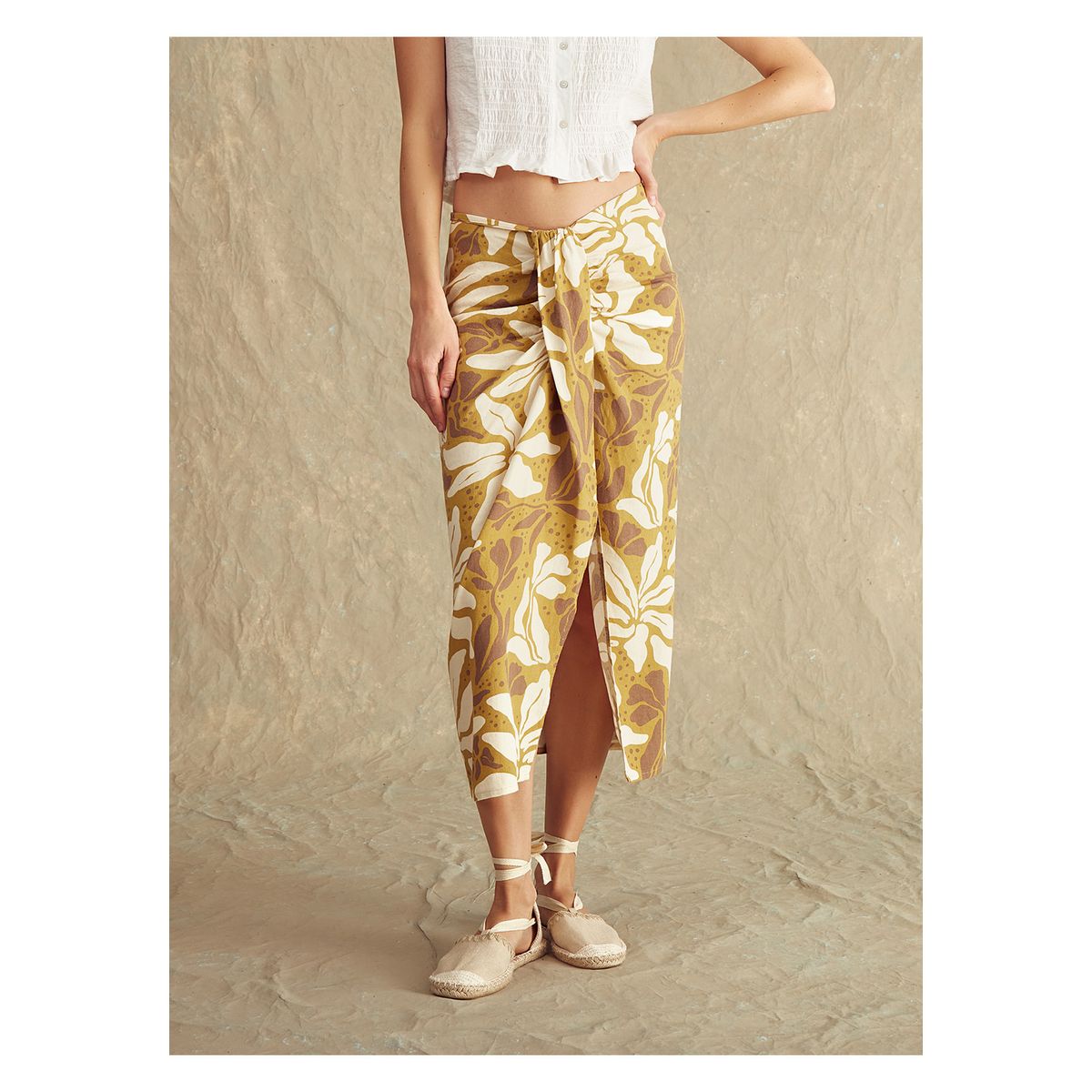 LOUNGE - Falda Paradiso Mallorca