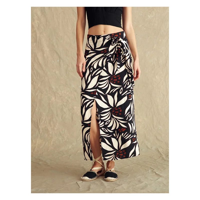 LOUNGE - Falda Paradiso Oporto