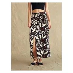 LOUNGE - Falda Paradiso Oporto