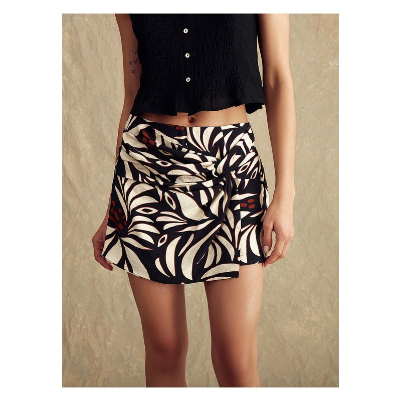 LOUNGE - Falda Short Paradiso