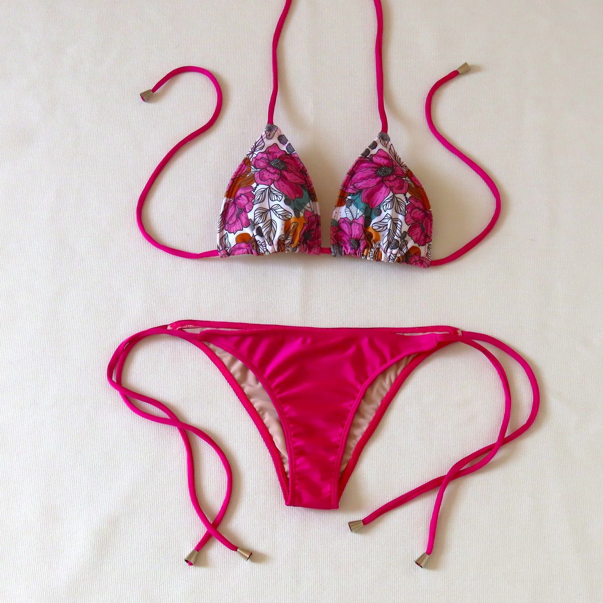 CREA PRINT - Traje de Baño Bikini  mod. CHOCOLATE Top Triángulo y Bottoms con tiras