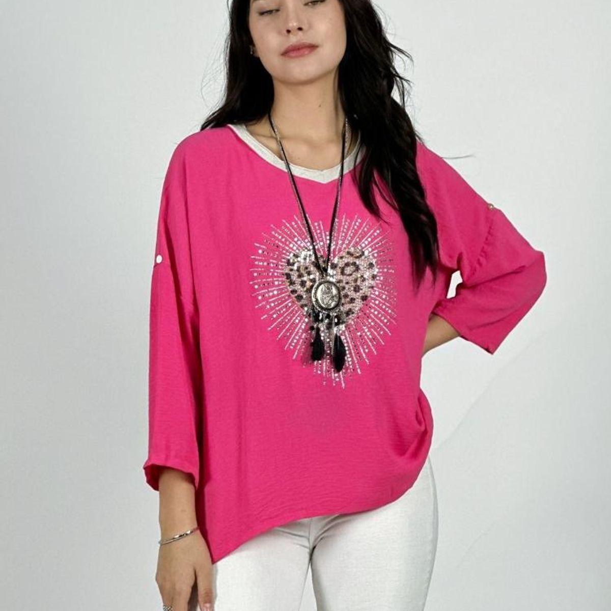 ENIGMATICA BOUTIQUE - Polera Lino Corazon Print Con Brillos