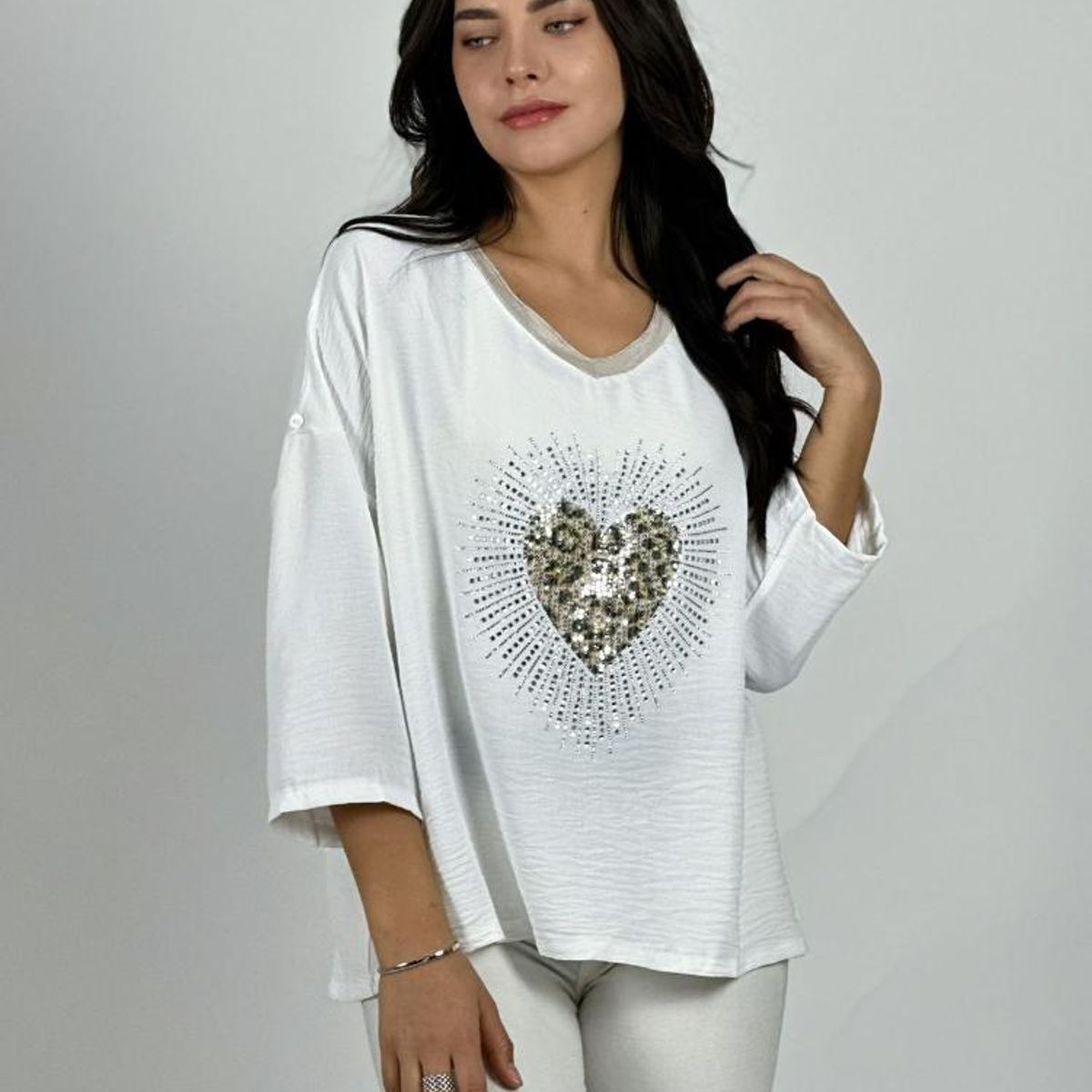 ENIGMATICA BOUTIQUE - Polera Lino Corazon Print Con Brillos